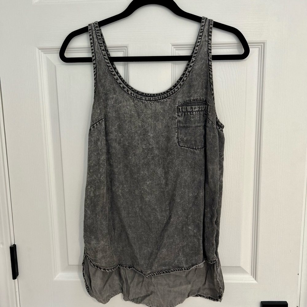 Life in Progress tank top